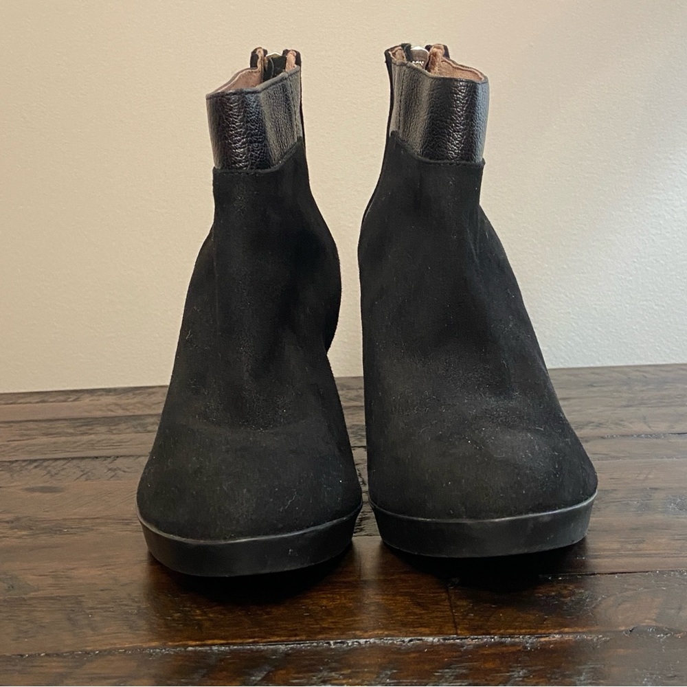 Donald J Pliner Chez Wedge Ankle Boots Black Trimmed Textured Leather Size 7 - Picture 3 of 10